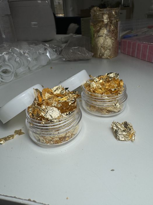 Декорации/бижута  за маникюр.