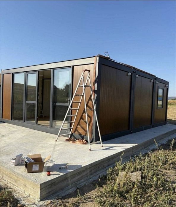 Vând containere modulare