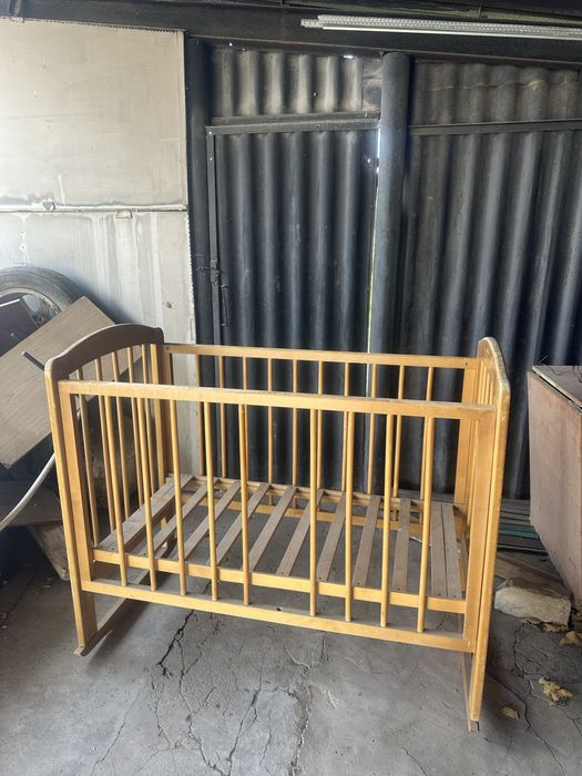 Продам манежку в хорошем состоянии