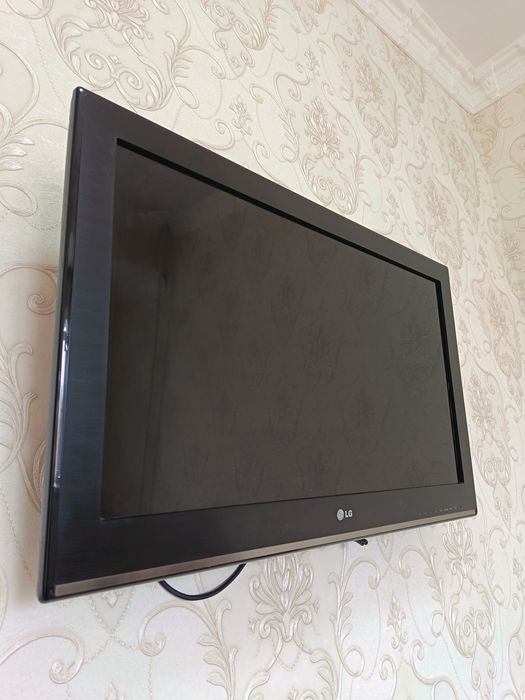 Televizor   (LG)