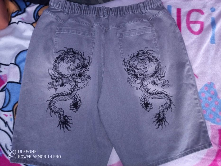 Продавам дънки до коляното унисекс