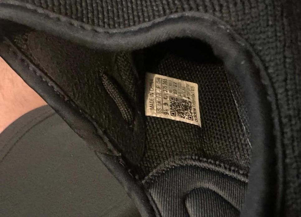 Yeezy 350 czarne