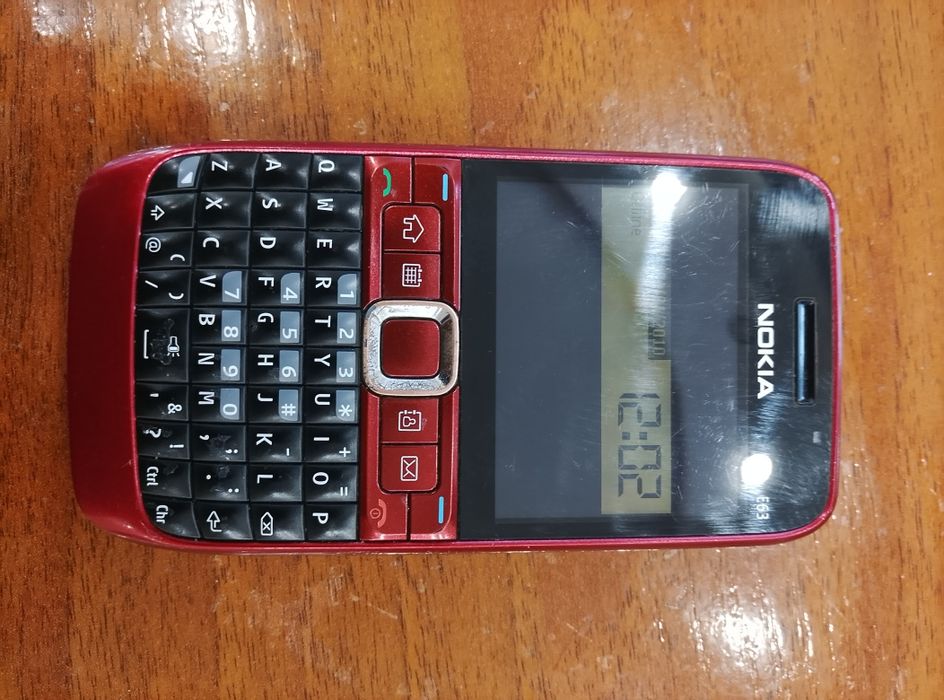 Оригинал Nokia E63
