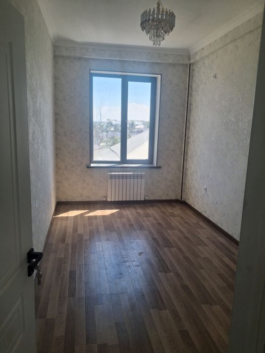 Ijaraga 3 xonali kvartera beriladi. Yangi remontdan chiqqan