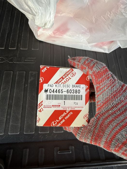 Колодки на Lexus 600