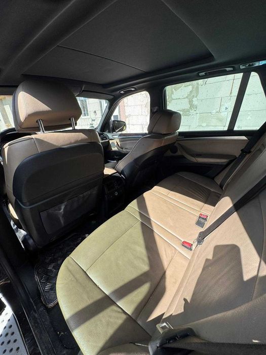 Dezmembrez BMW X5 E70