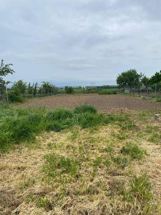 casa de vanzare cu teren
