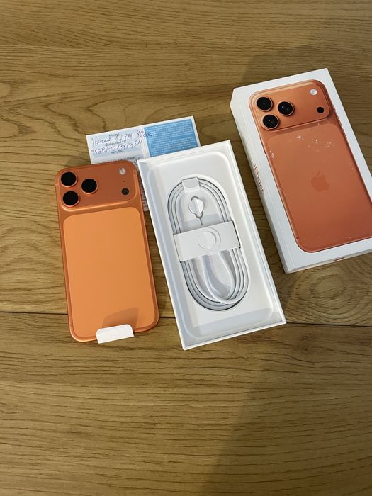 Бартер като нов iPhone 17 pro max 512gb 90 cycles 100%