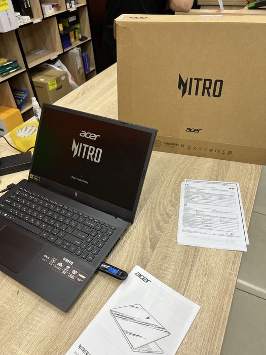 Ноутбук игровой Acer