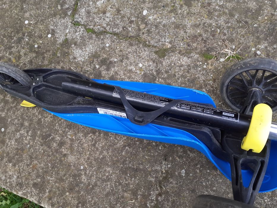 Продавам детска тротинетка