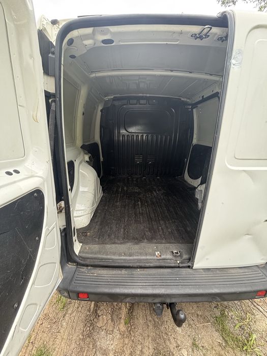 25 е. КЛИМАТИК Товарен БУС МИКРОБУС ПОД НАЕМ София 25 е. / 24 ч.