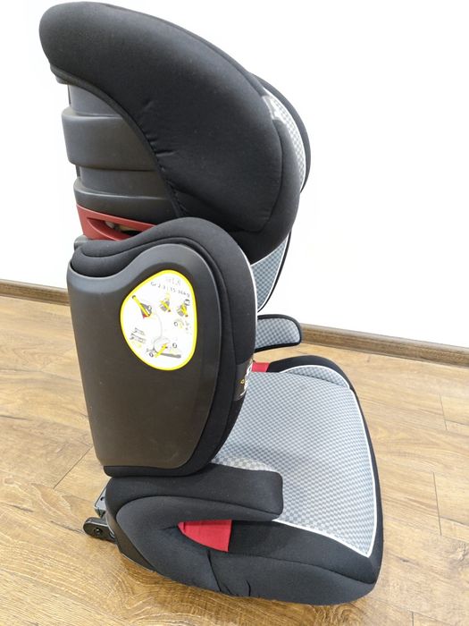 Стол за кола Bebe Confort - RoadFix 15-36 kg с IsoFixl