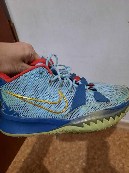 Срочно продаётся волейбольный кросс