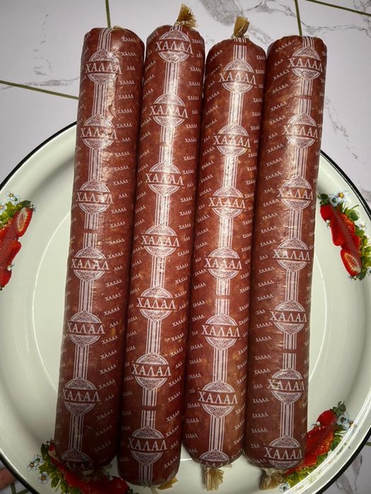 Колбаса домашняя из конины.