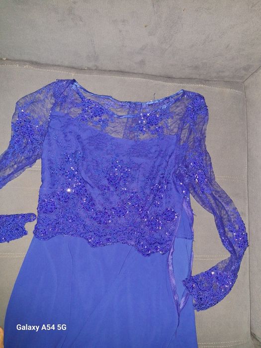 Продам платья  женские