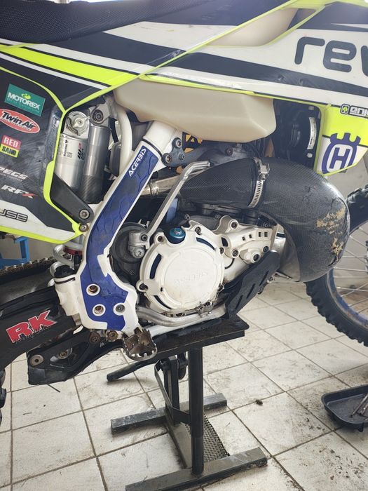 Husqvarna te 300i Hard Enduro