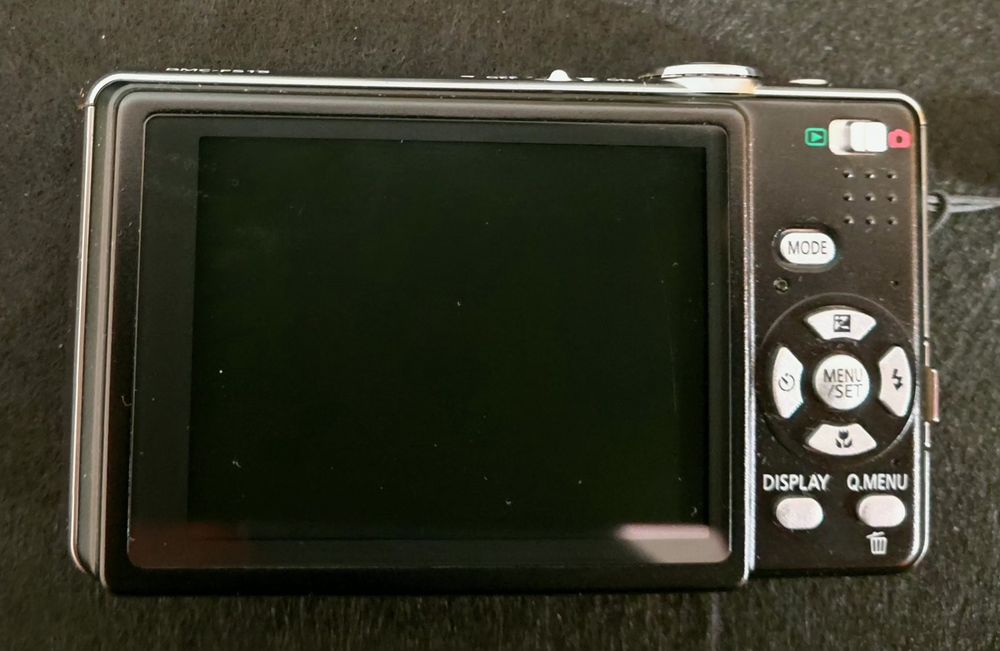 Ретро фотоапарат Panasonic Lumix DMC-FS15 (Leica обектив) Y2K Digicam + Подаръци