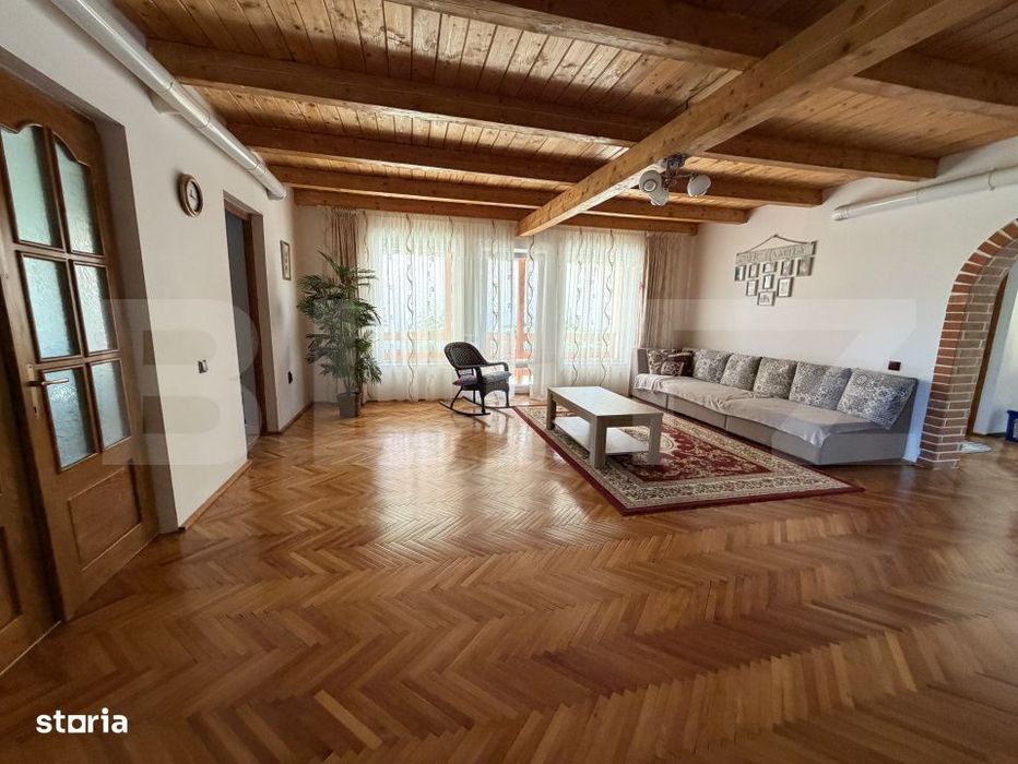 Casa ultrafinisata, 205 mp, teren de 800 mp, zona Stadion