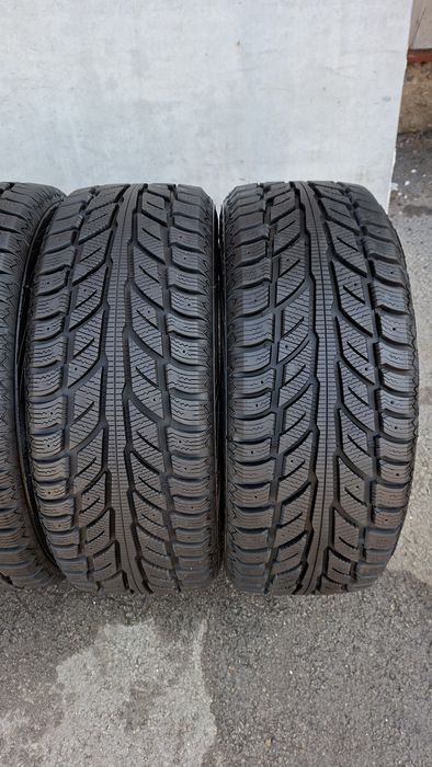 Зимни гуми 235 55 18 Cooper