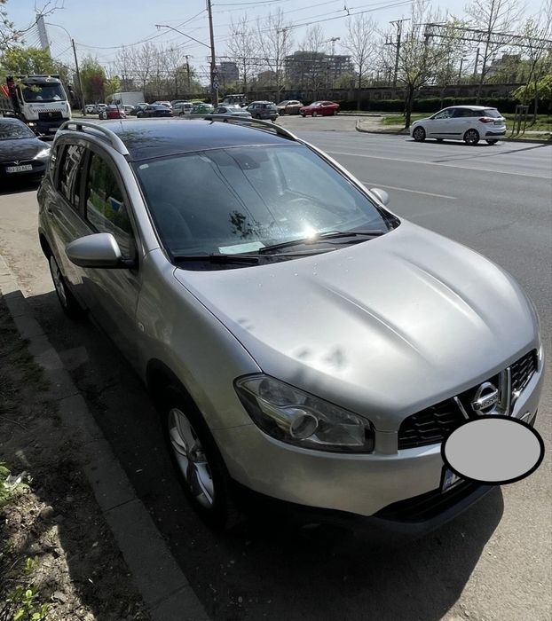 Nissan Qashqai 2.0 DCI All Mode 4x4 SUV 7 locuri
