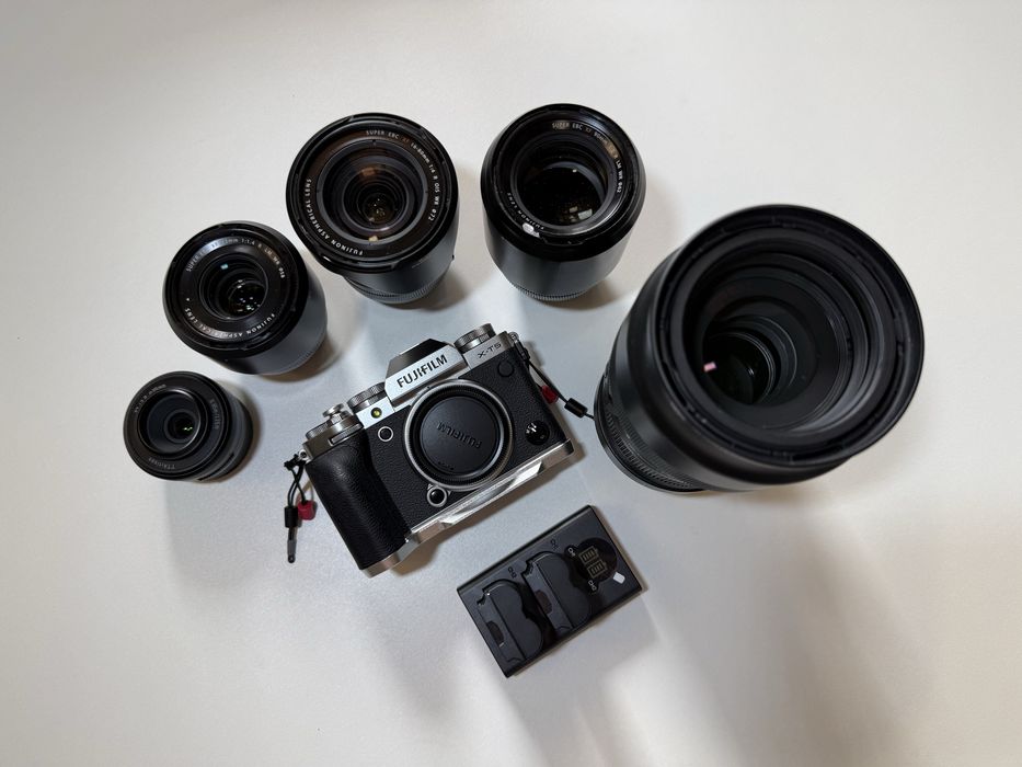 Продам X-T5 + 5 объективов