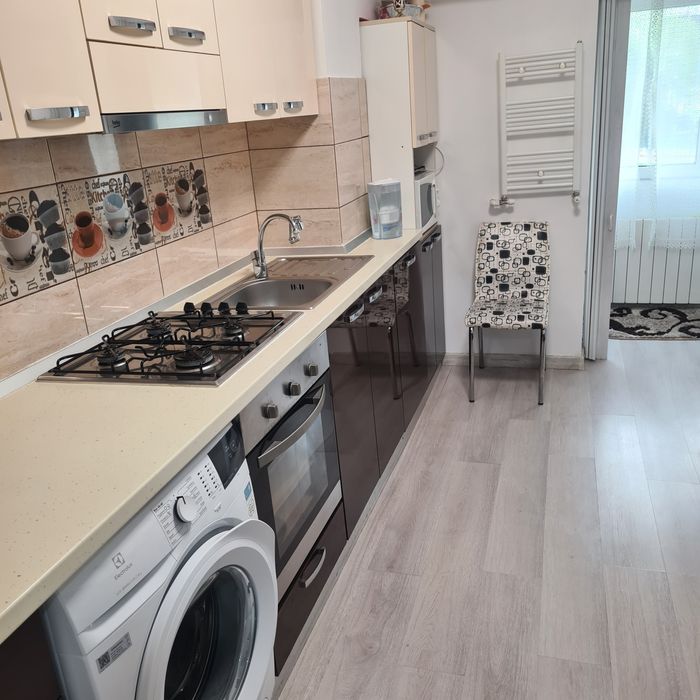 Vând apartament 2 camere