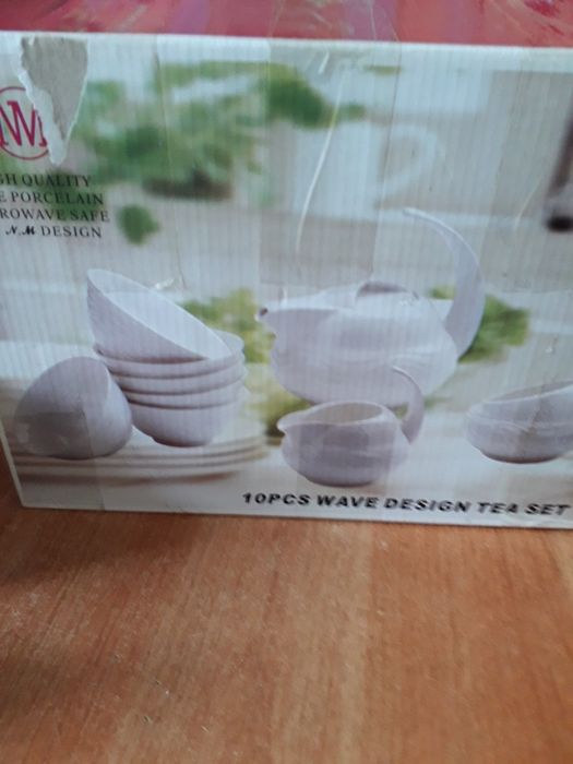 Продам чайный сервис на 6 персон