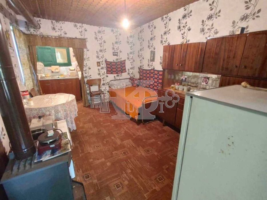 Продава се Къща в с. Караманите, Област Варна - 100 кв.м за 390 €/кв.м - Снимка #4