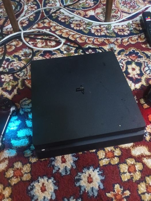 Play station 4..