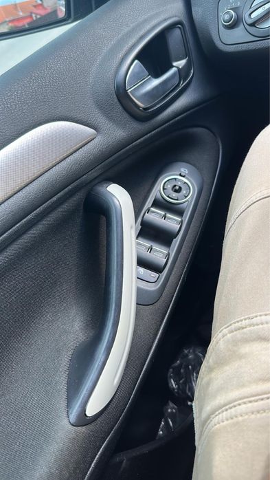 FORD S-MAX 2011 — imagine 4