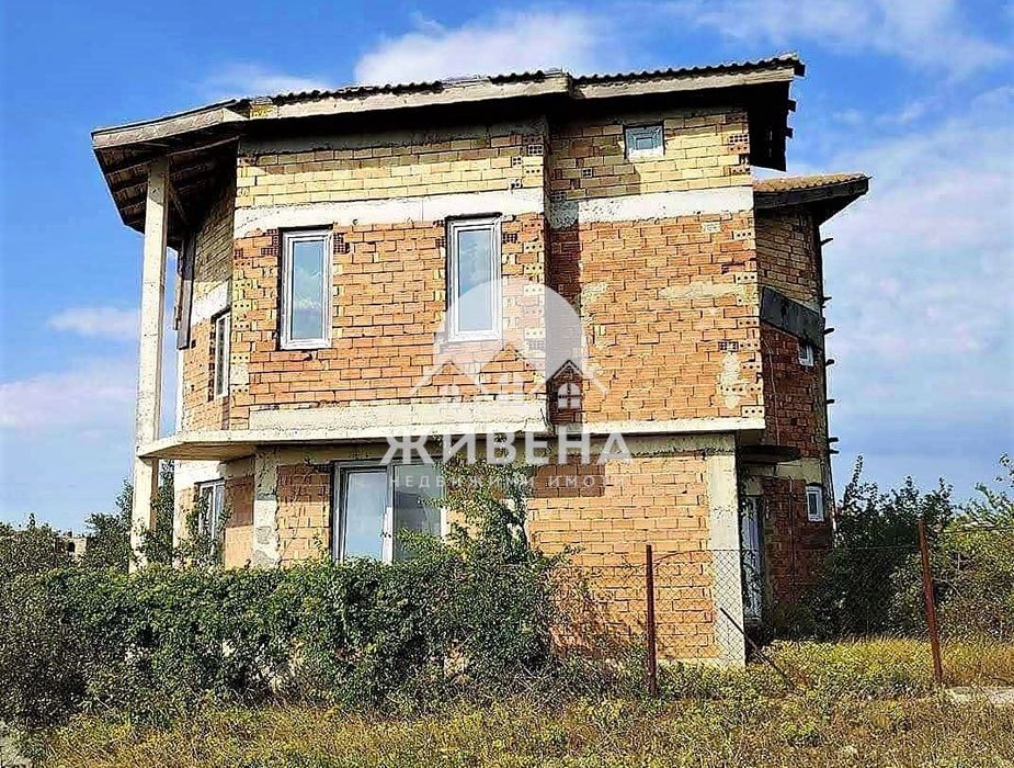 Продава се Къща в с. Топола, Област Добрич - 148 кв.м за 541 €/кв.м - Снимка #2