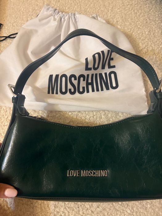 Чанта Love Moschino нова
