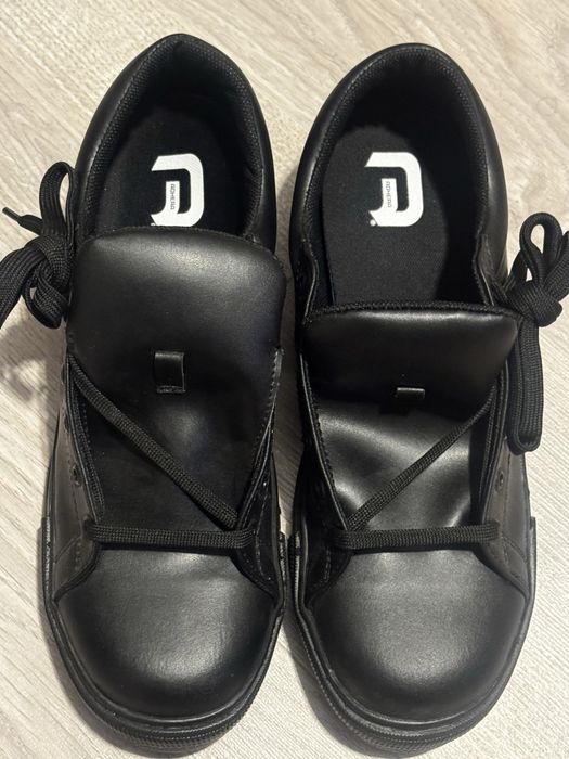 Pantofi de munca cu bombeu