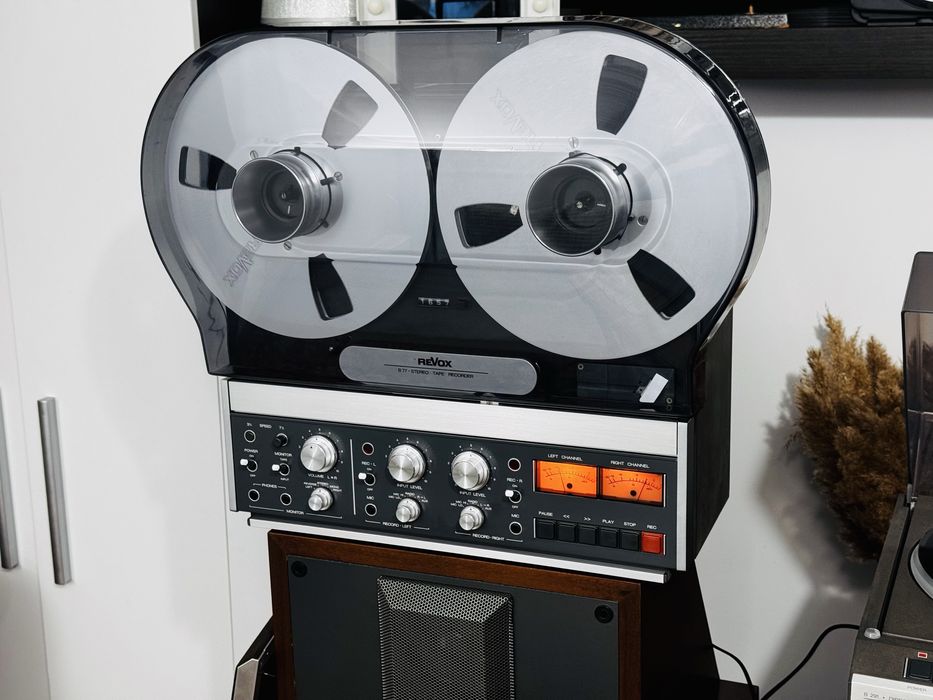 Linie audio REVOX cu rack original,boxe REVOX SYMBOL B, B77,B291,B226