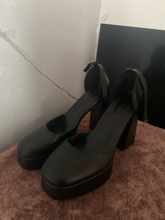 Продам каблуки 38/39 размера