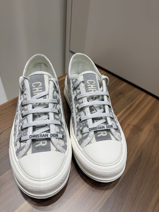 Dior sneakers