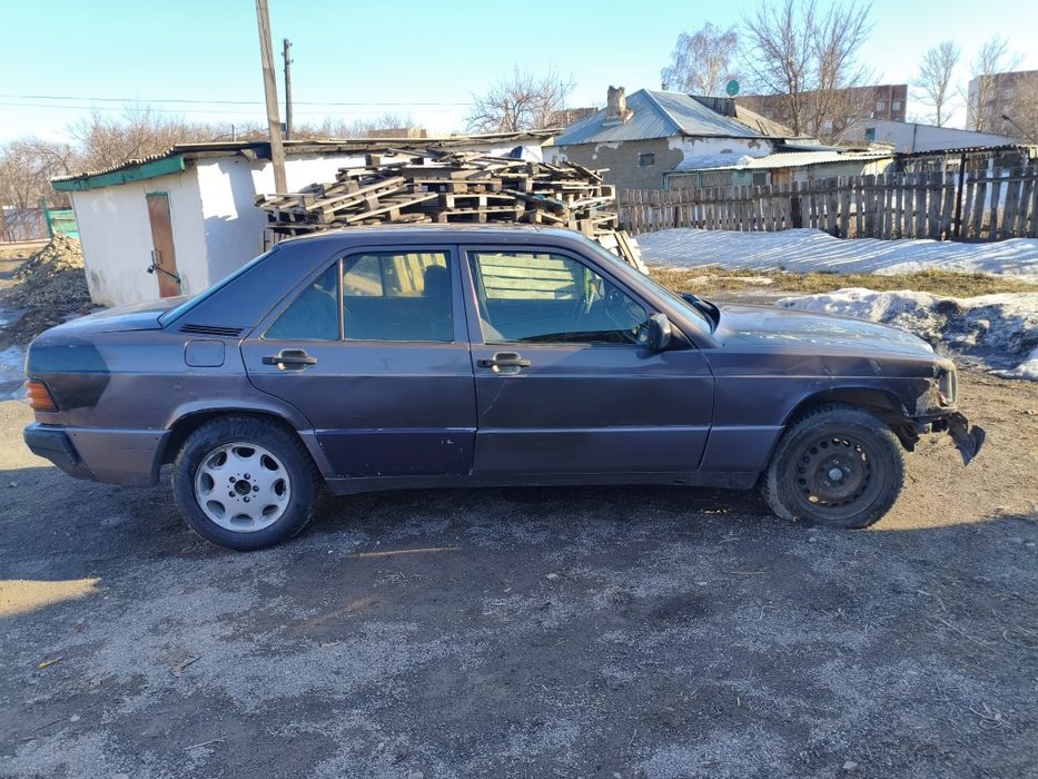 Мерседес Бенс 190