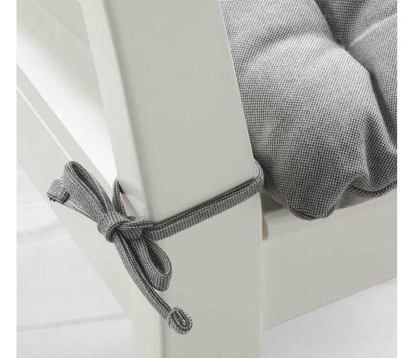 Подушка на стул Икеа 38*38 Випперт