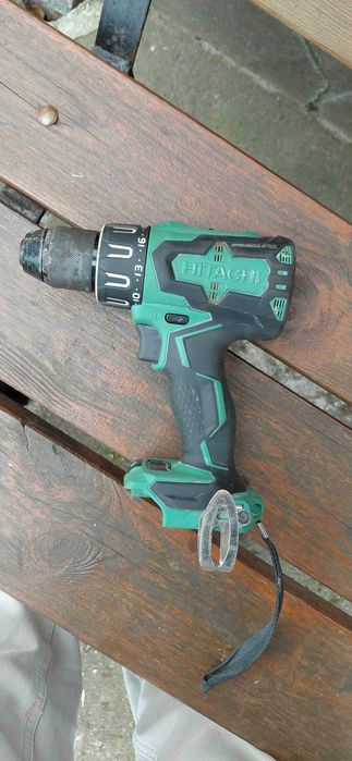 Винтоверт Hitachi 18v. Безчетков