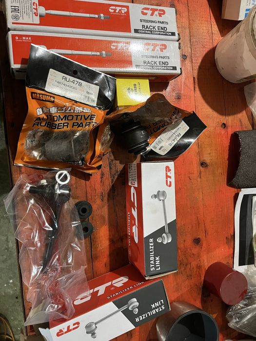 Продам запчасти на тойота рав 4