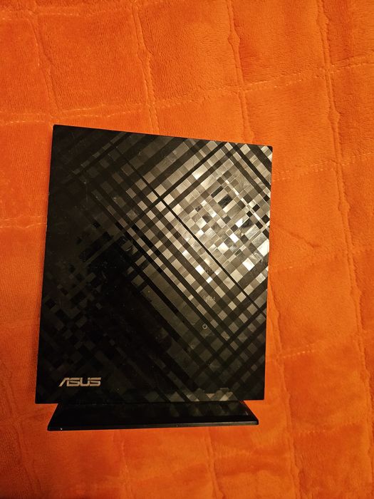Router Wireless ASUS RT-N53 Black Diamond – Dual-Band N300, Folosit