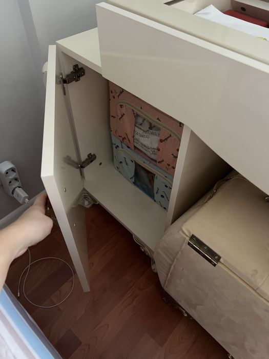 Комод для спальни