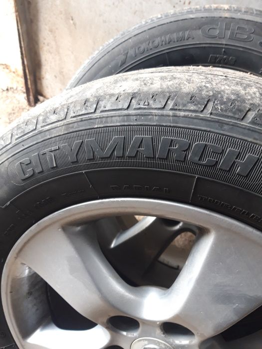 Шина 16, летняя от Камри