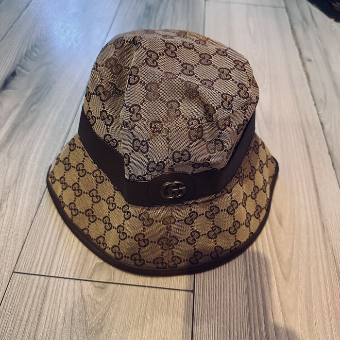 Palarie Gucci noua cu eticheta