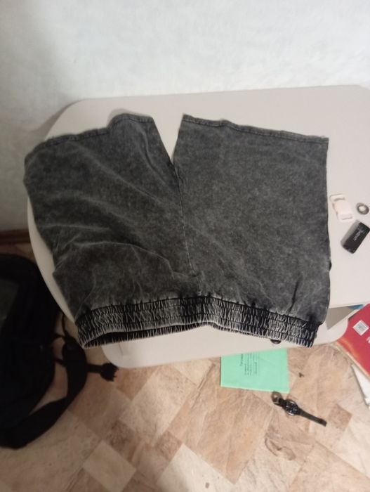 Шорты новые 2500