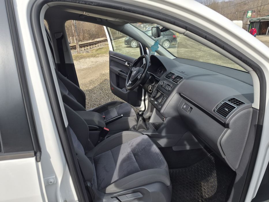 Volkswagen Touran 1.6 tdi