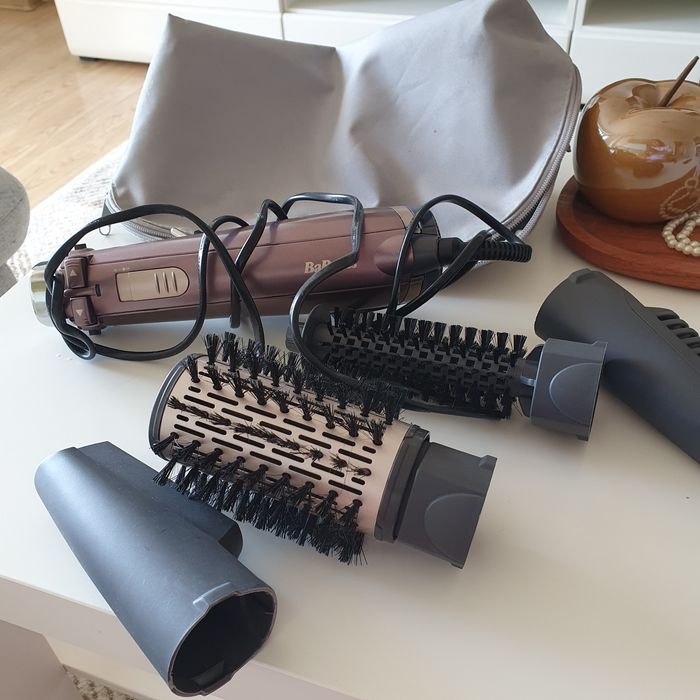 Perie rotativa Babyliss ca noua
