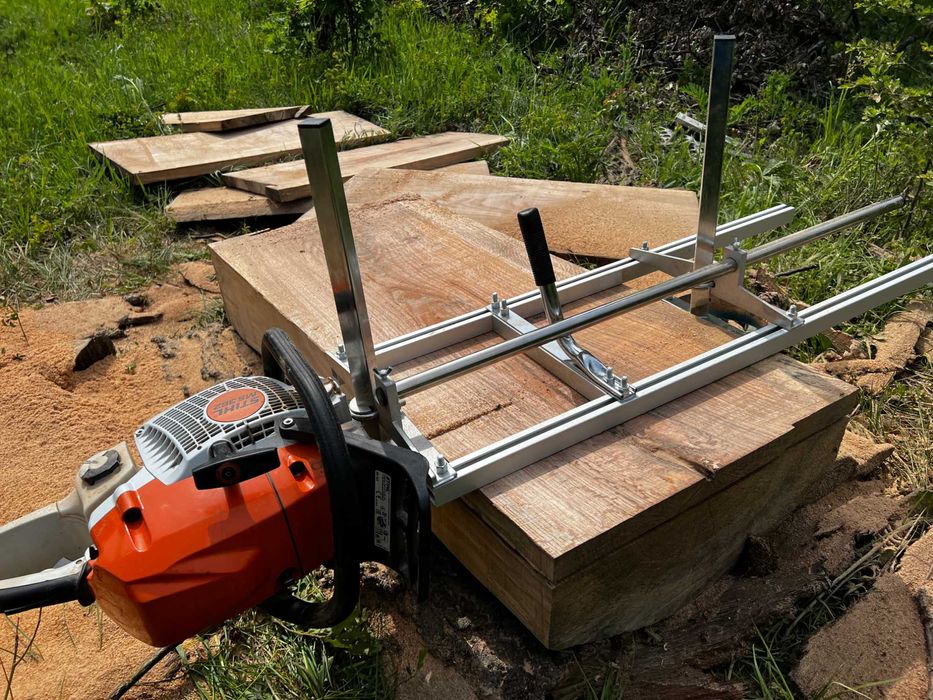 Приспособление на резачка/ гатер банциг за разбичване за верижен трион