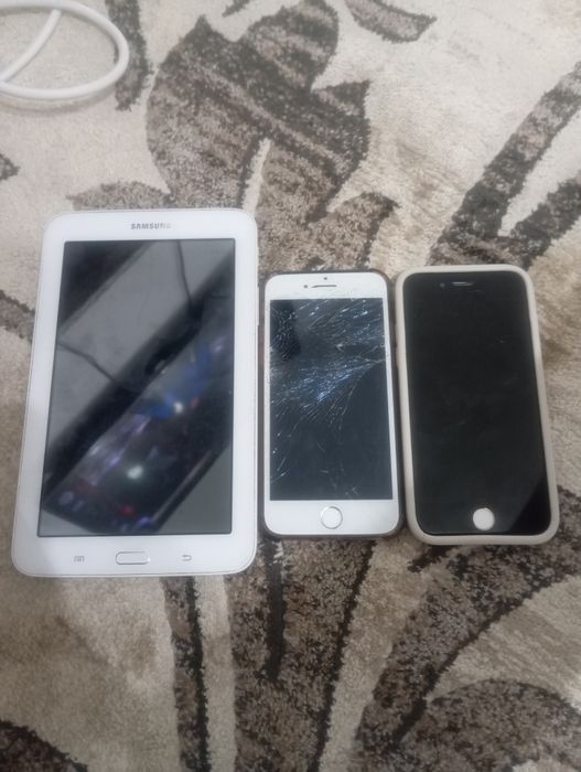 Редми 12 и планшет с айфонами 6 и 7