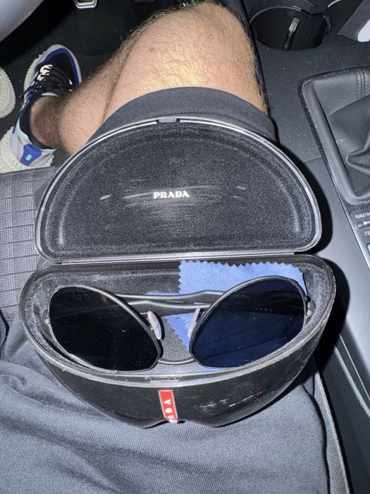 Мъжки слънчеви очила Prada Sport Polarized